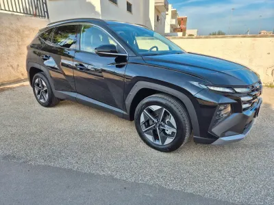 Nuova Hyundai Tucson 135 CV (99 kW) 2026 Rosso SUV