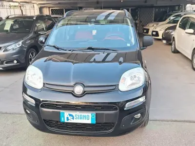 Usata Fiat Panda Lounge 80 CV (58 kW) 2014 Nero Utilitaria