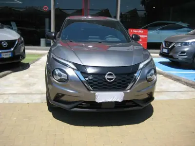Usata Nissan Juke N-Connecta 94 CV (69 kW) 2023 Dark metal grey SUV