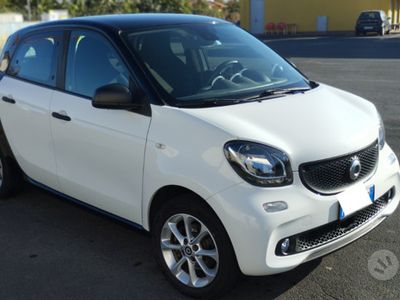 usata Smart ForFour 2ªs.70 Youngster 1.0 (W453) - 2018