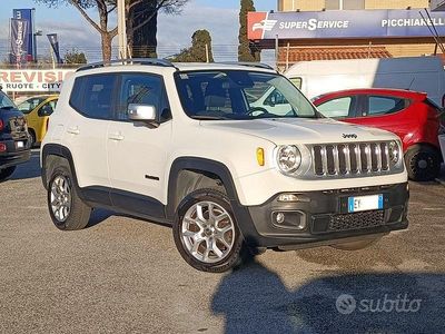 Usata Jeep Renegade Limited 140 CV (102 kW) 2015 Bianco SUV