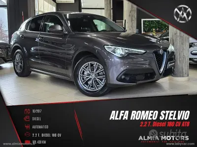 Usata Alfa Romeo Stelvio 179 CV (131 kW) 2017 Grigio SUV