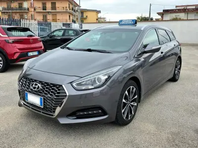 Usata Hyundai i40 136 CV (100 kW) 2019 Grigio Station wagon