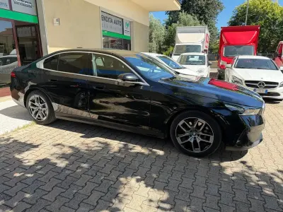 Usata BMW 520 Comfort Edition 197 CV (144 kW) 2024 Nero Berlina