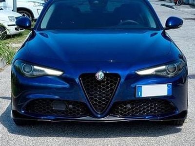 Usata Alfa Romeo Giulia 180 CV (132 kW) 2016 Blu Berlina