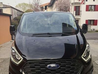 Usata Ford Tourneo Custom Active 185 CV (136 kW) 2021 Furgone