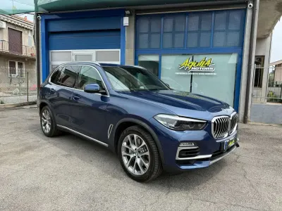 Usata BMW X5 xLine 286 CV (210 kW) 2021 Blu/azzurro SUV