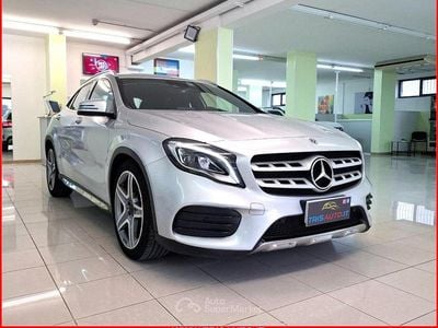 Gebraucht Mercedes GLA200 Premium 137 PS (100 kW) 2019 Silber SUV