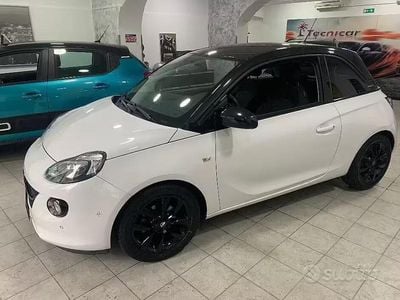 Usata Opel Adam Glam 87 CV (63 kW) 2016 Bianco Utilitaria