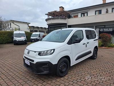 Nouvelle Fiat Doblò 101 ch (74 kW) 2025 Blanc Monospace
