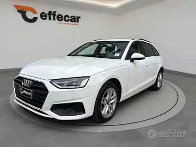 Begagnad Audi A4 Business 163 HK (119 kW) 2021 Vit Kombi