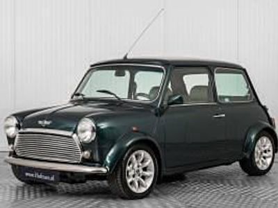 Begagnad Mini Cooper Classic 58 HK (42 kW) 1997 Grön Halvkombi