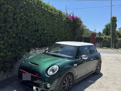 Usata Mini Cooper SD Business 170 CV (125 kW) 2015 Utilitaria
