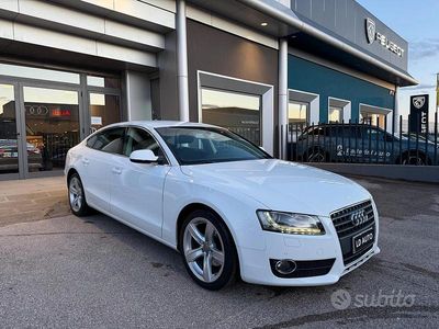 Usata Audi A5 143 CV (105 kW) 2011 Bianco Coupé