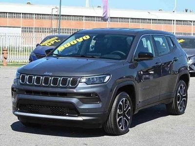 Nuova Jeep Compass Altitude 179 CV (131 kW) 2026 Grigio SUV