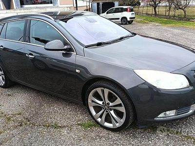 Usata Opel Insignia Cosmo 160 CV (117 kW) 2009 Grigio Station wagon