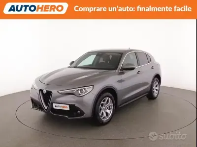 Usata Alfa Romeo Stelvio Lusso 209 CV (153 kW) 2020 Grigio SUV
