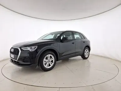 Usata Audi Q3 Business 245 CV (180 kW) 2024 Nero mito metallizzato SUV