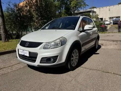 Second-hand Suzuki SX4 GLX 120 CP (88 kW) 2012 Alb SUV
