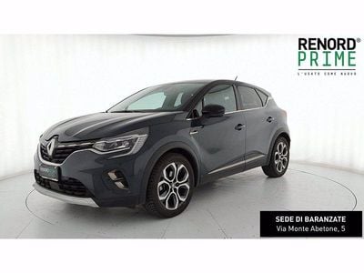 Usata Renault Captur Intens 143 CV (105 kW) 2022 Blu scuro SUV
