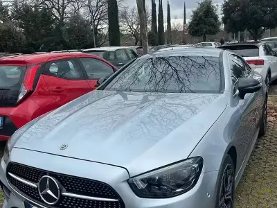 Usado Mercedes 220 194 CV (142 kW) 2021 Gris Coupe