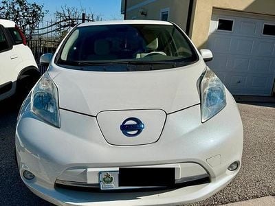 Usata Nissan Leaf 80 kW (109 CV) 2013 Bianco Utilitaria