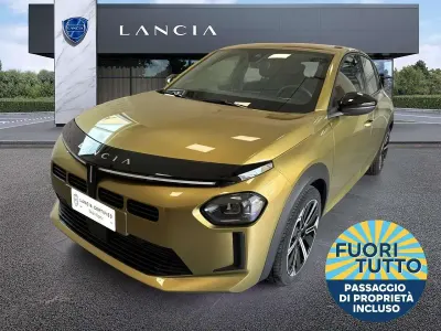 Usata Lancia Ypsilon 101 CV (74 kW) 2025 Giallo Utilitaria