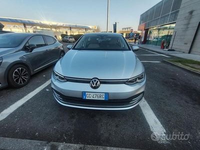 Usata VW Golf VII 150 CV (110 kW) 2021 Grigio Utilitaria