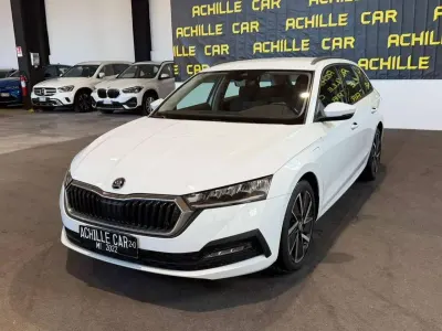 Usata Skoda Octavia Executive 150 CV (110 kW) 2021 Bianco Station wagon