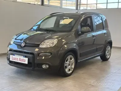 Usata Fiat Panda S 69 CV (50 kW) 2023 Grigio scuro Utilitaria