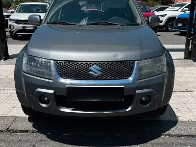 Usata Suzuki Grand Vitara 129 CV (94 kW) 2007 Grigio SUV
