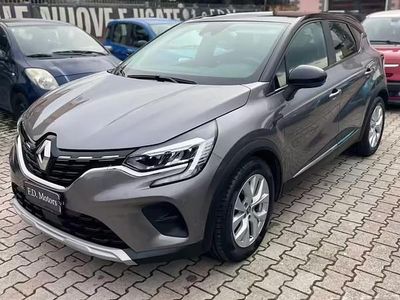 Usata Renault Captur Intens 115 CV (84 kW) 2020 Grigio SUV