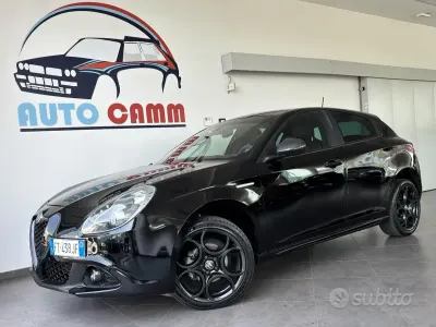 Usata Alfa Romeo Giulietta Tech Edition 120 CV (88 kW) 2019 Nero Utilitaria