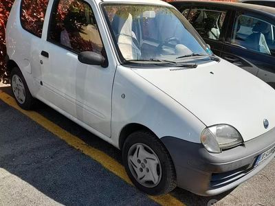 Occasion Fiat 600 54 ch (39 kW) 2005 Blanc Citadine