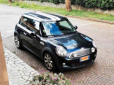 Usata Mini Cooper 102 CV (75 kW) 2008 Nero Utilitaria