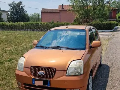 Usata Kia Picanto EX 65 CV (47 kW) 2004 Arancione Utilitaria