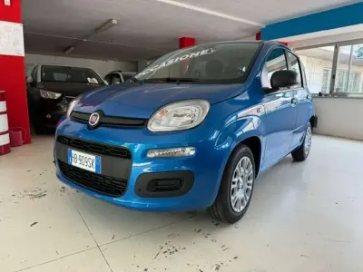 Nuova Fiat Panda Pop 69 CV (50 kW) 2025 Blu/azzurro Utilitaria