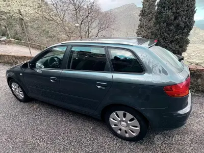 Usata Audi A3 102 CV (75 kW) 2004 Grigio Utilitaria