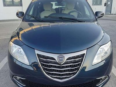 Usata Lancia Ypsilon Platinum 69 CV (50 kW) 2015 Utilitaria