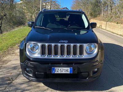 Usata Jeep Renegade Limited 140 CV (102 kW) 2015 Nero SUV