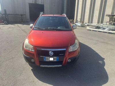 Usata Fiat Sedici Emotion 120 CV (88 kW) 2007 Marrone SUV