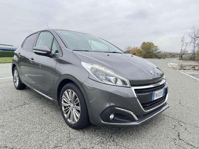 Usata Peugeot 208 Active 82 CV (60 kW) 2018 Other Utilitaria
