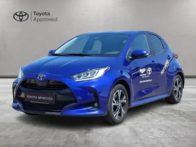 Usata Toyota Yaris Hybrid Trend 115 CV (84 kW) 2025 Bluazzurro Berlina