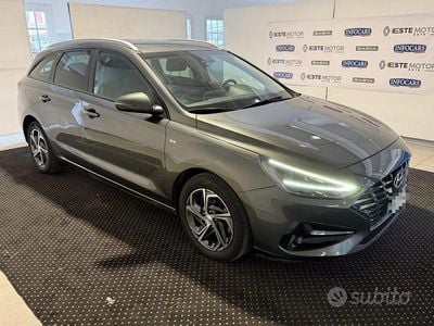 Usata Hyundai i30 Prime 120 CV (88 kW) 2023 Grigio scuro metallizzato Station wagon