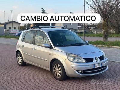 Usata Renault Scénic II 130 CV (95 kW) 2008 Grigio Monovolume