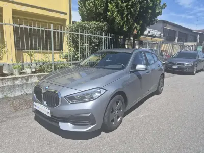 Usata BMW 116 Advantage 116 CV (85 kW) 2023 Grigio Utilitaria