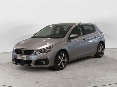 Usata Peugeot 308 GT-line 131 CV (96 kW) 2019 Grigio Berlina