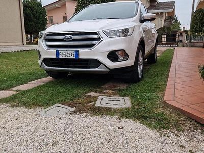 Bianco Usata 2017 Ford Kuga SUV | 14.500 € (Buon prezzo)
