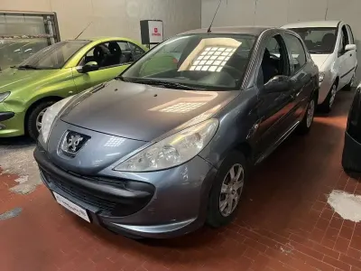 Usata Peugeot 206+ 60 CV (44 kW) 2010 Grigio scuro Utilitaria