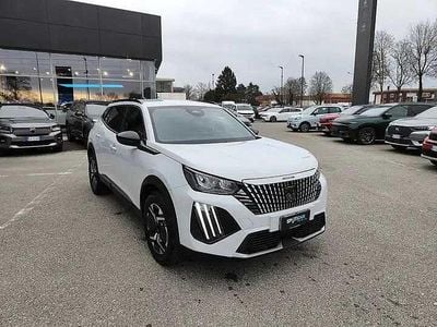 Bianco Nuova 2025 Peugeot 2008 Allure SUV | 27.450 € (Buon prezzo)